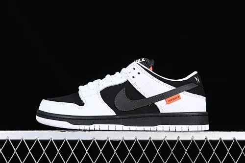 All categories Nk SB Dunk Series Nk SB Dunk Low low-top sneakers Tightbooth x Nk SB Dunk joint model Inverted Panda SB low-top casual sports skateboard shoes FD2629-100